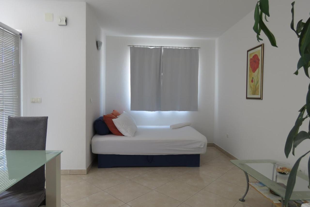 Andrea Apartments تروغير المظهر الخارجي الصورة