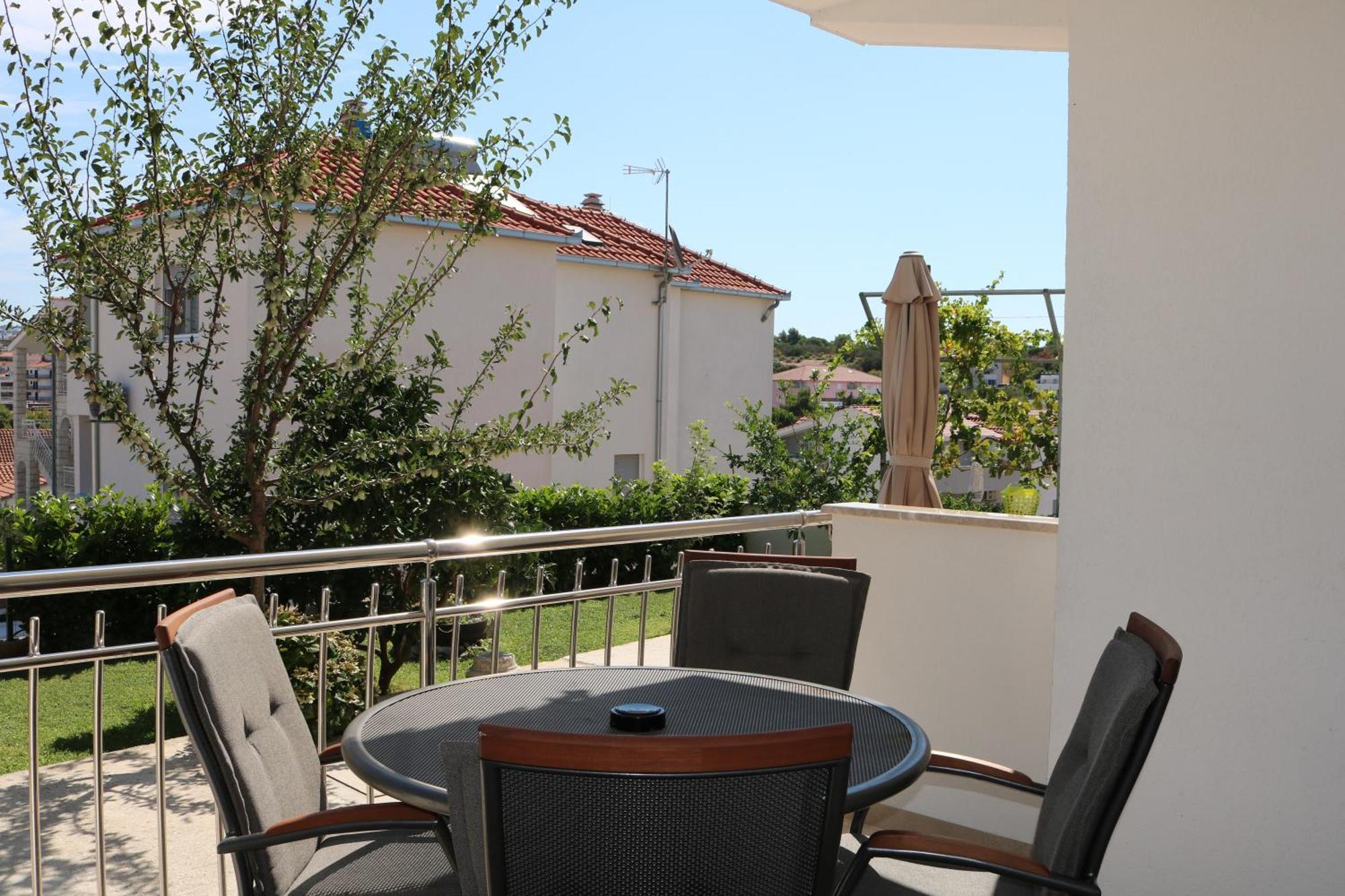 Andrea Apartments تروغير المظهر الخارجي الصورة