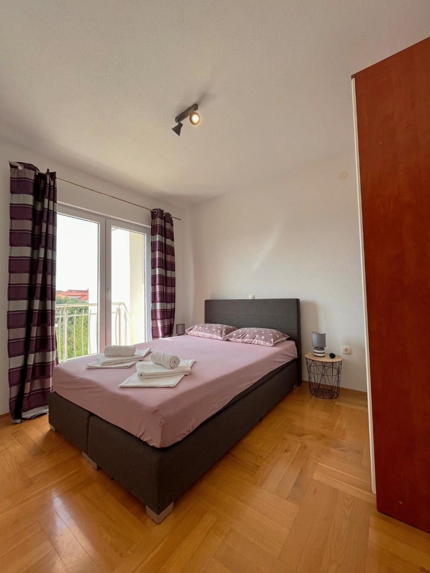 Andrea Apartments تروغير المظهر الخارجي الصورة