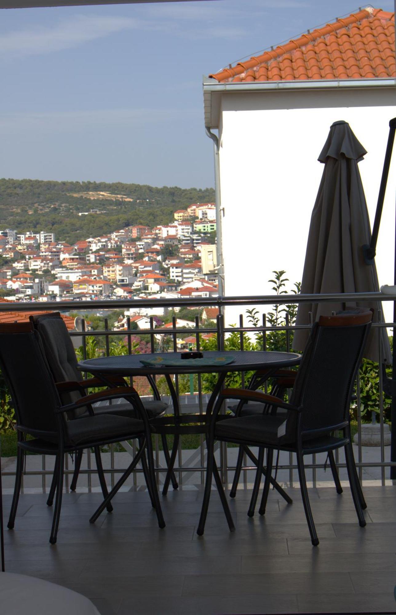 Andrea Apartments تروغير المظهر الخارجي الصورة